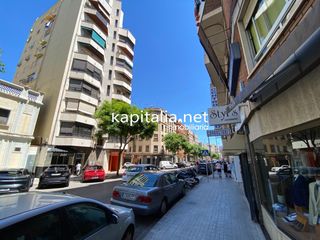 Aparcament cotxe a Xàtiva