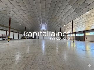 Miete Fabrikhalle in Sant Josep-Zona Hospital. Nave junto avenida del textil.