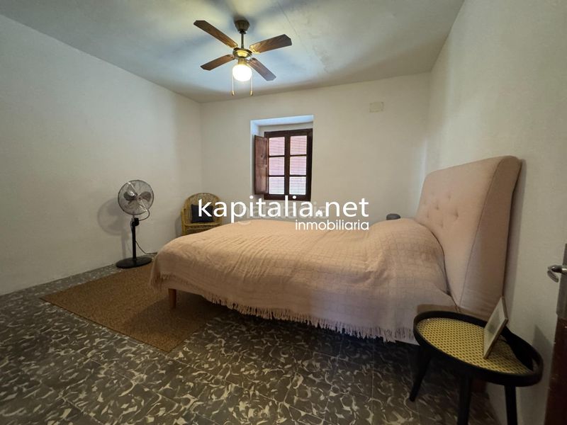Foto 46281ddf-29b4-4ee2-83a6-fe7de8ac10fc. Casa a Centro Ontinyent