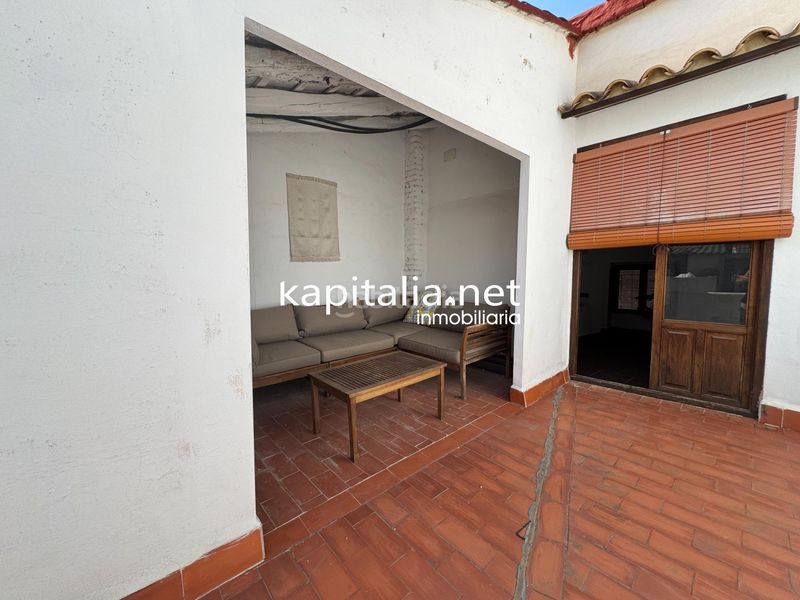 Foto 8a91010d-774e-48d9-b3e1-75bf819e39a7. Casa a Centro Ontinyent