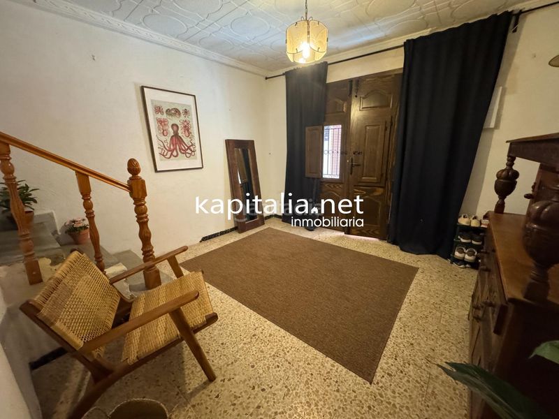 Foto a217eefa-d89e-49e5-96f1-1970946de959. Casa a Centro Ontinyent