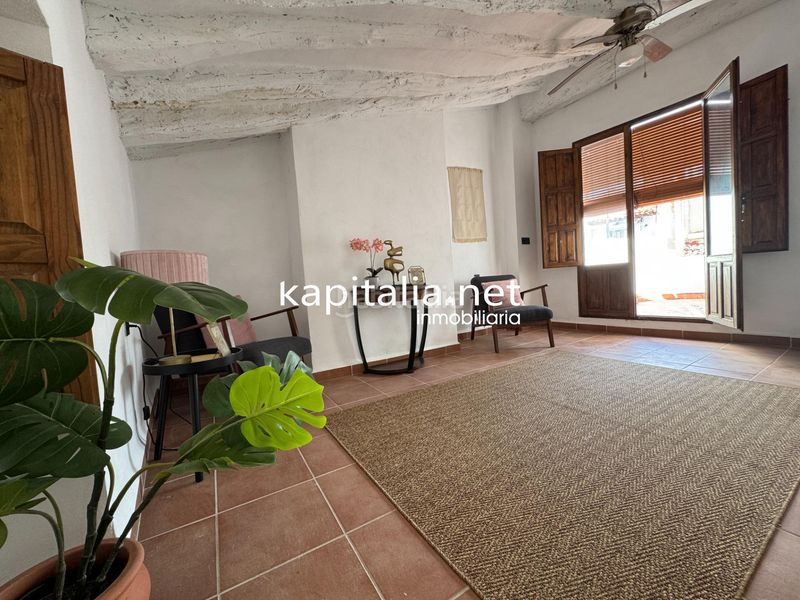 Foto eb754d3e-6949-4a07-a954-206c48ee5eda. Casa a Centro Ontinyent