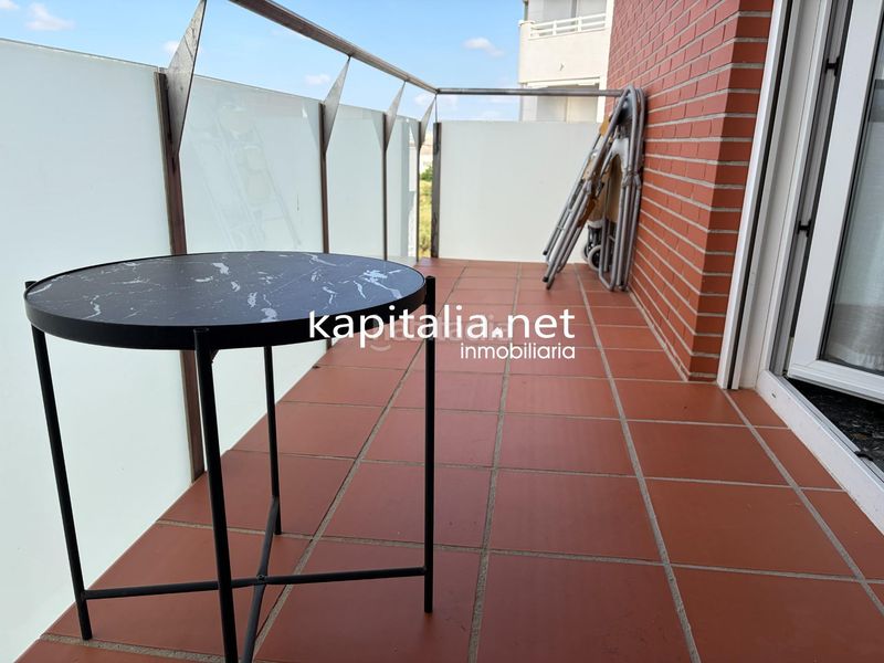 Foto 5a912d79-4ec0-4dba-bd66-108ecf7ec8dd. Pis amb aparcament a Centro Ontinyent