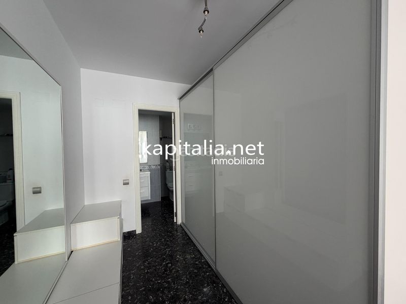 Foto 729d6b29-0e90-4b22-8516-80912a75a58b. Pis amb aparcament a Centro Ontinyent