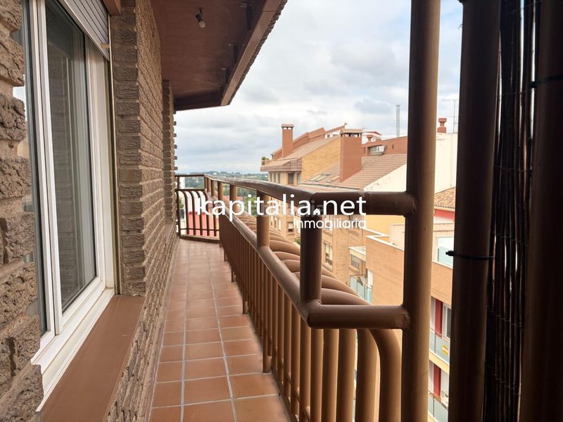 Foto b8b6b521-947a-4c22-91b1-6bc30b787d3c. Pis amb calefacció aparcament a Centro Ontinyent