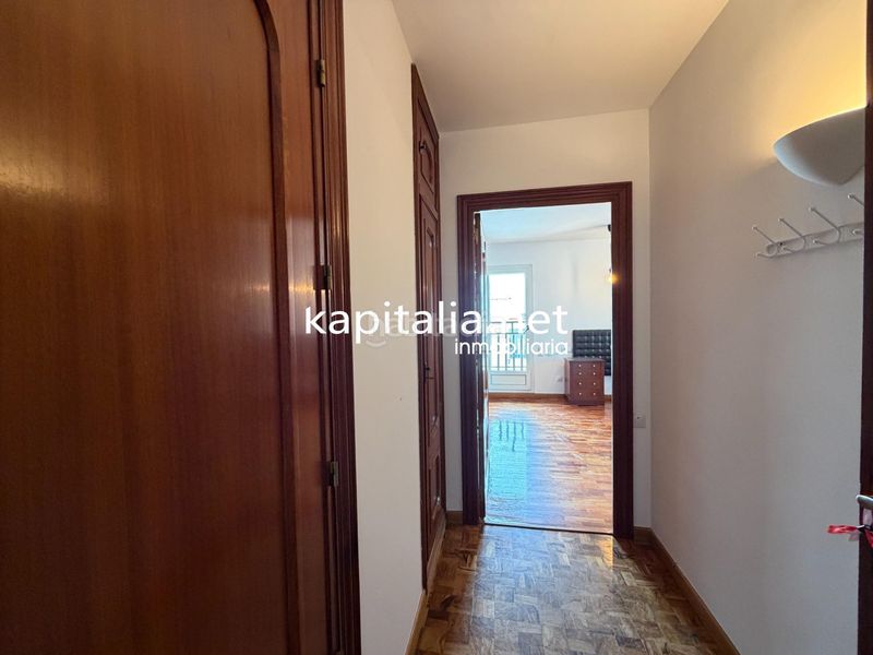 Foto ebb0bf8d-b45f-4a79-9169-52022ad15239. Pis amb calefacció aparcament a Centro Ontinyent