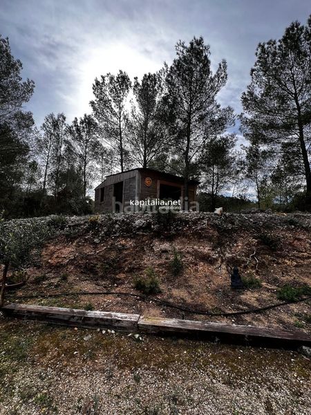Foto 28af8ead-3786-4011-91cd-16c48cf93c5e. Finca rústica a Olleria (l´)