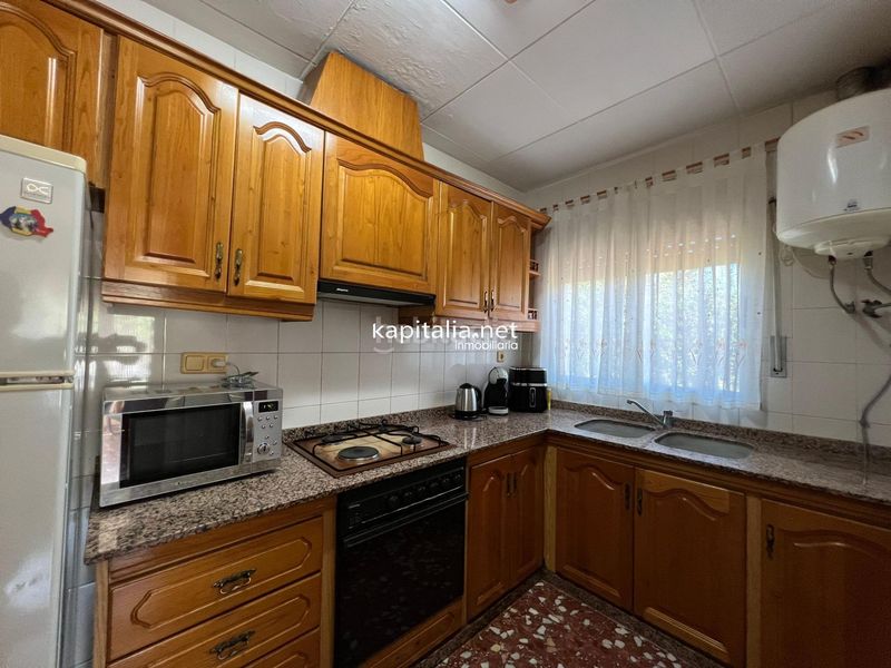 Foto 42cefc7d-823f-4bdd-a234-49153a9c47b7. Chalet  a la venta en El Pilar Ontinyent