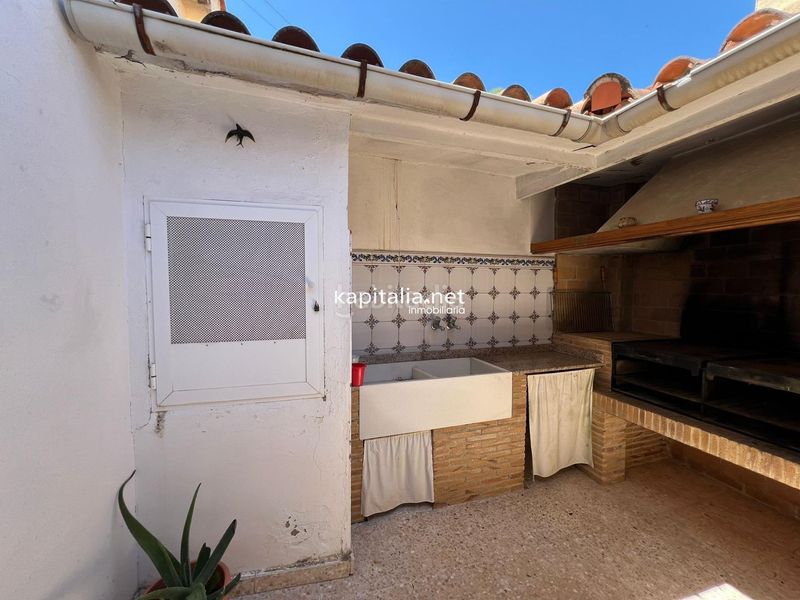 Foto 77d988f4-578e-4c3b-843b-e0f4dedf941d. Chalet  a la venta en El Pilar Ontinyent