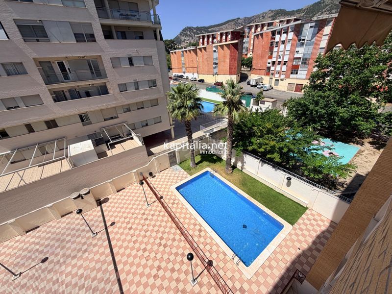 Foto 8f1e995d-b2e6-4e8f-bca3-672dd8cece87. Pis amb calefacció aparcament piscina a Zona Nord Alcoi