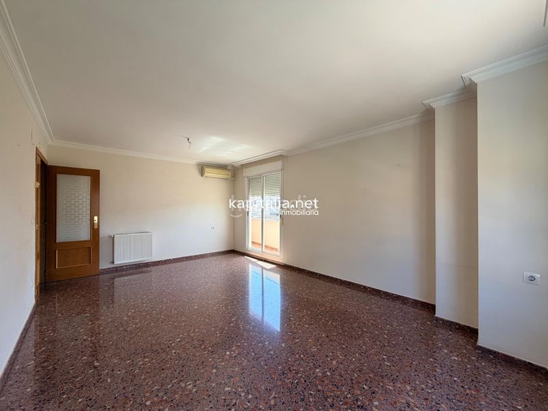 Foto a0a92d6b-b6b5-4869-9f34-d2132e151a2c. Pis amb calefacció aparcament piscina a Zona Nord Alcoi