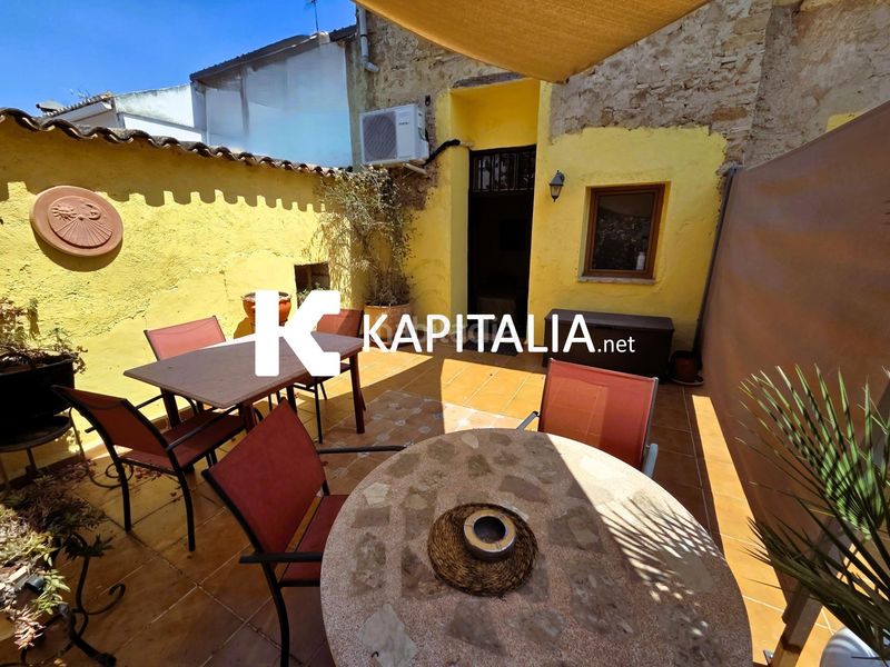 Foto ca993e54-73f5-4b47-ae06-7de292a0457b. Masia a Centro Ontinyent