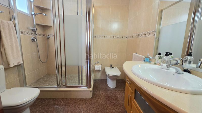 Foto b0b5114c-3499-4b1d-9d25-0cf7d52957f1. Pis amb aparcament a Sant Josep-Zona Hospital Ontinyent