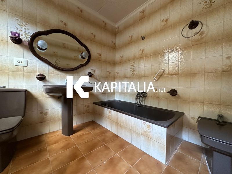 Foto 83f030f6-32a8-4320-9569-1b536e654543. Casa a Llutxent