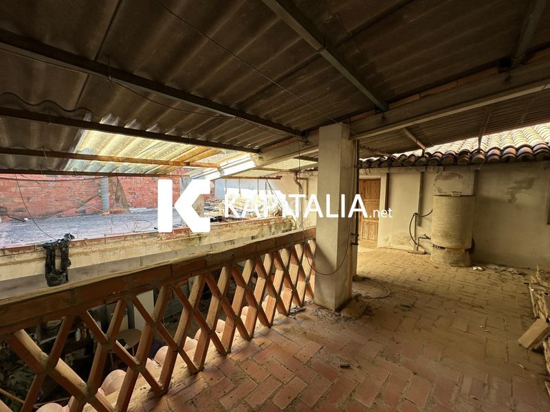 Foto e71b7cba-85f9-4c0a-939d-3112e9bb1461. Casa a Llutxent