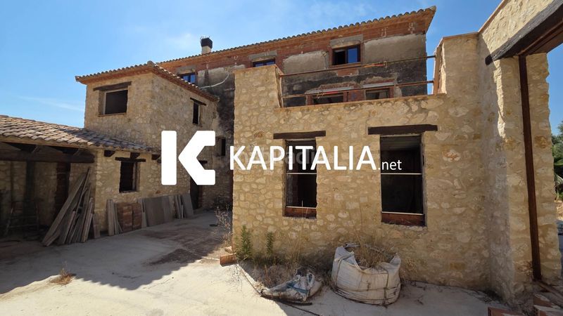 Foto f83150a6-d9c5-4f64-84b6-d257e83a5455. Xalet a Santa Ana Ontinyent