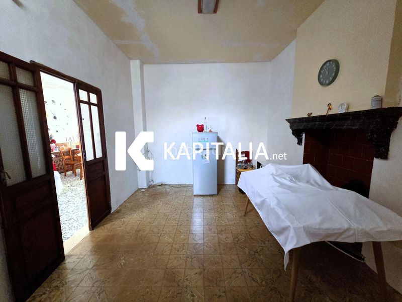 Foto 3c361845-e066-4197-bff0-e4be4aa05c90. Casa a Centro Ontinyent