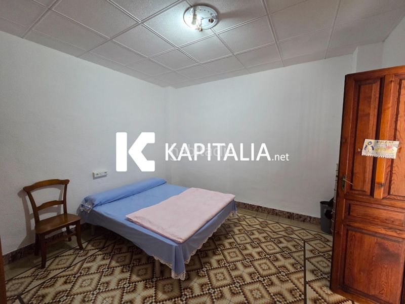 Foto ff5e779f-2f09-4dcb-ab2d-73b76bb4ce30. Casa a Centro Ontinyent