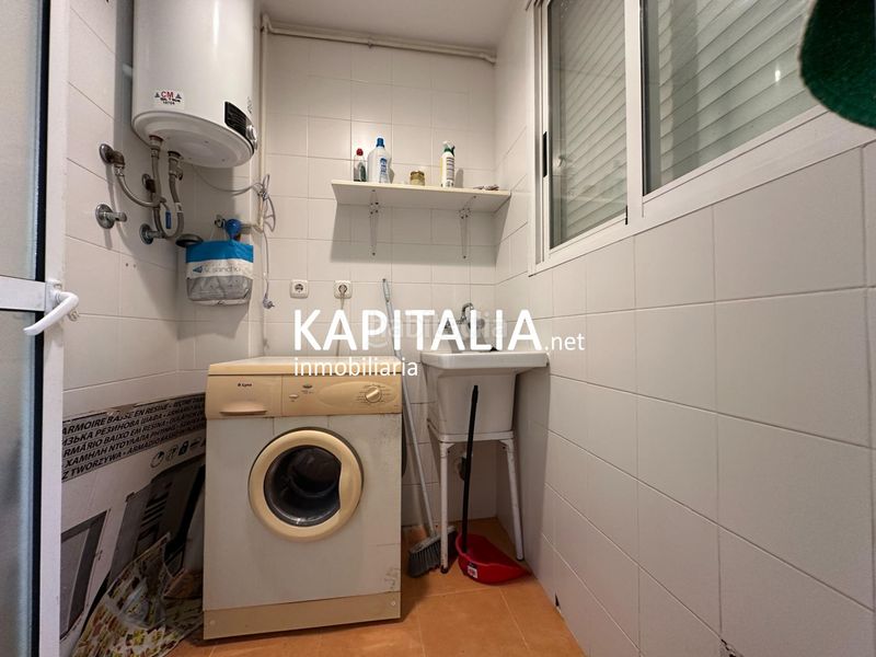 Foto 68a02025-2588-4a12-82d2-2b4d2954b82c. Casa amb aparcament a Novetlè