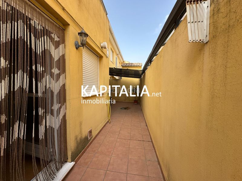 Foto 707274f7-1d3d-4f6c-9e3b-ef78c1fa8472. Casa amb aparcament a Novetlè