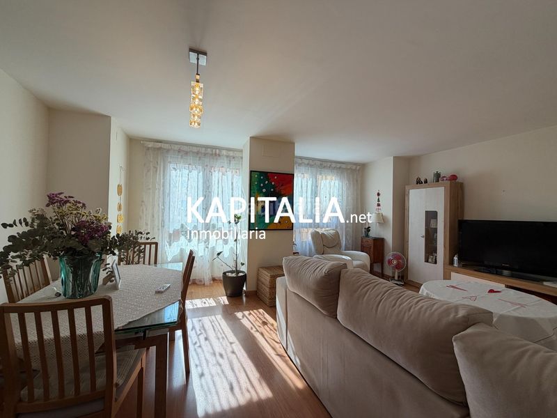 Foto 679c056b-c170-4b01-919d-80ddb9cd4e5d. Casa amb aparcament a Centro Ontinyent