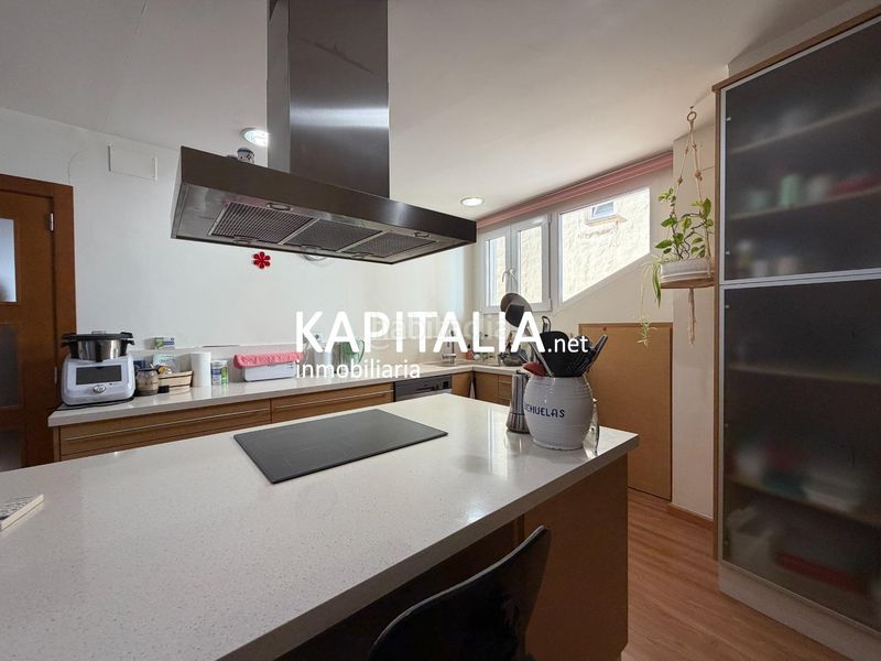Foto 88a70a18-3584-4c9b-a6f9-91279285eb23. Casa amb aparcament a Centro Ontinyent