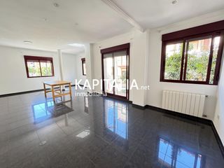 Pis a Sant Josep-Zona Hospital. Piso a la venta en ontinyent, zona san josé