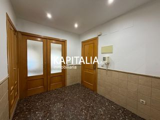 Rent Flat in El Llombo. Piso alquiler sin muebles cerca de la universidad, cómodo y func