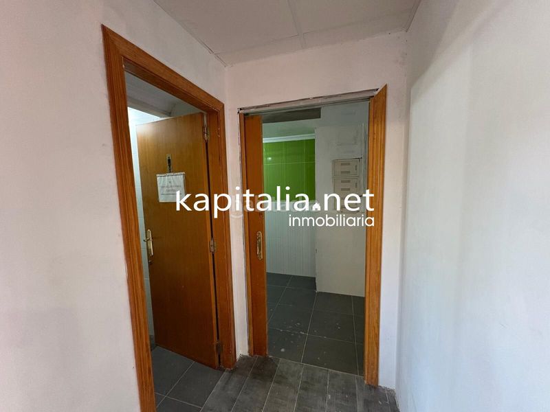 Foto 535f1fcd-10ff-4432-aba7-d5bed8474780. Local comercial local comercia o planta baja residencial a la venta en xativa en Xàtiva