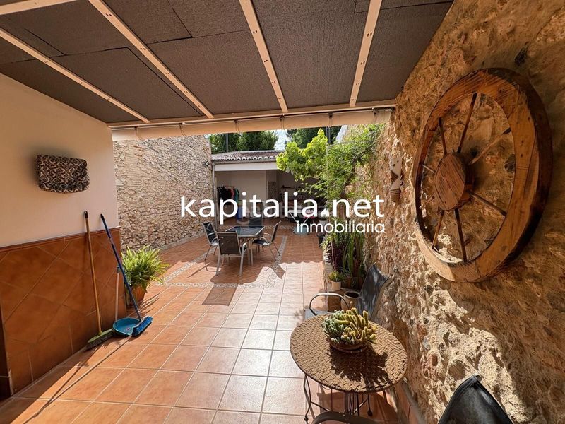 Foto 49b6298c-bb86-41fe-87d9-375abc65d8a8. Casa adosada espectacular casa adosada totalmente reformada y equipada lista para entrar a vivir a la venta en Manuel