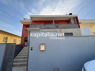 Semi detached house  Urbanizacion antic camp de futbol. Exclusivo adosado a la venta en urbanizacion antic camp de futbo