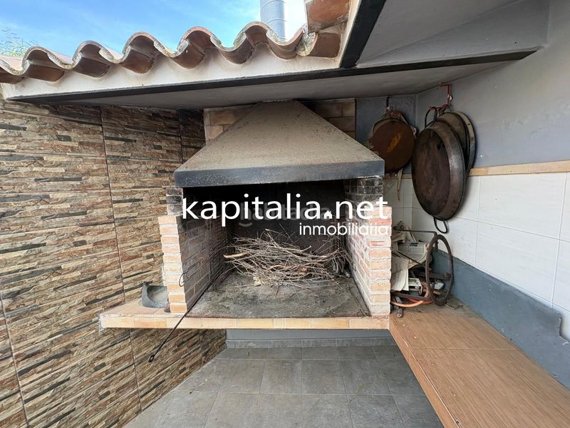 Foto 6dfad816-b39d-4daa-a18a-53049a63f758. Reihenhaus mit parking pool in Alcúdia de Crespins (l´)