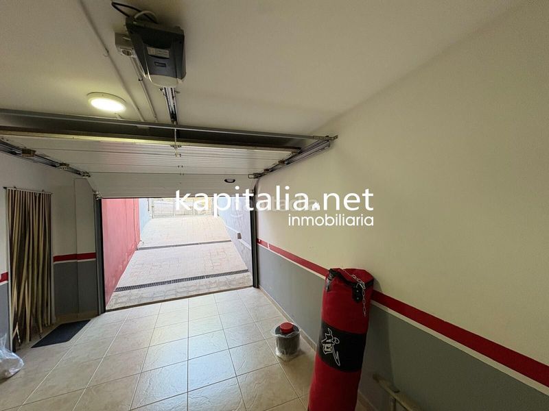 Foto fff0e180-efc9-4d6b-95fe-07756bd311e9. Reihenhaus mit parking pool in Alcúdia de Crespins (l´)