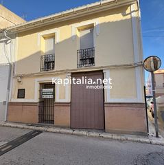 Casa in Manuel. Estupenda casa a la venta en manuel
