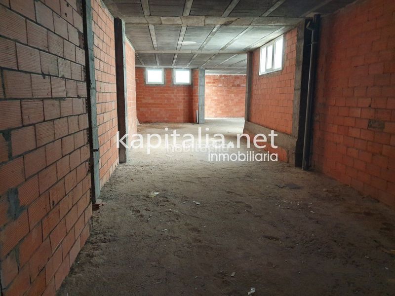 Foto 2937d005-ea63-457c-a664-a3a87d89fc27. Local comercial a Centro Ontinyent