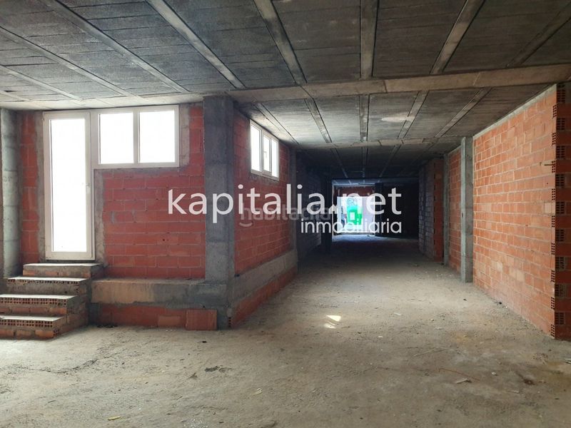 Foto b5cb2740-b0e3-45e0-989c-7b48aecb0ad8. Local comercial a Centro Ontinyent