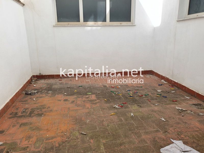 Foto f8ceec92-7e0d-4cff-a965-e0ee97be8d4a. Local comercial a Centro Ontinyent