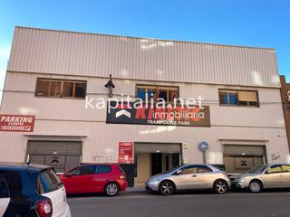 Local commercial à Zona Nord. Nave con solar a la venta en alcoi
