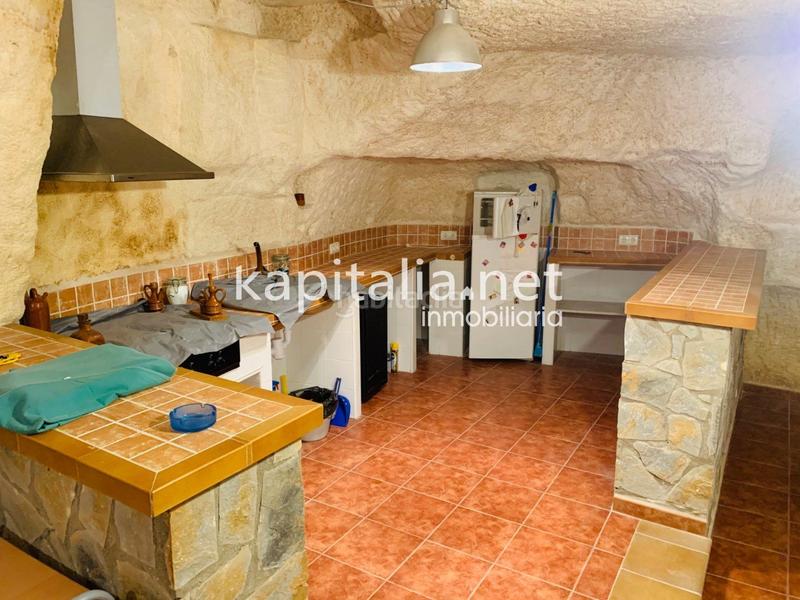 Foto c0ad4b2f-0229-4a27-9b5d-c6119de6beb0. Casa  a la venta . en Bocairent