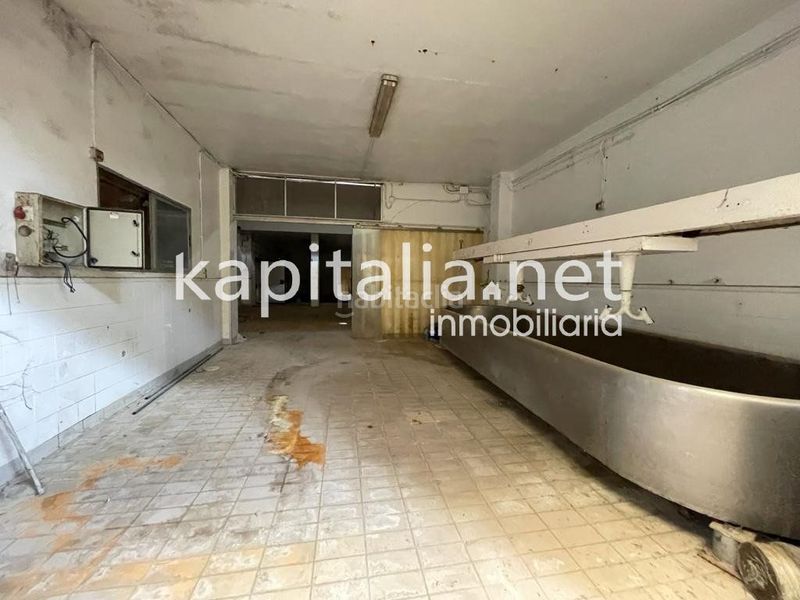 Foto 7197e2e2-d442-4162-8f88-e46f22aca7f5. Nau industrial a Llosa de Ranes