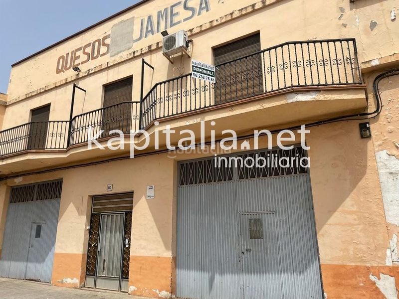 Foto fb736f2a-c6e6-499e-99b9-f528f14ba557. Nau industrial a Llosa de Ranes