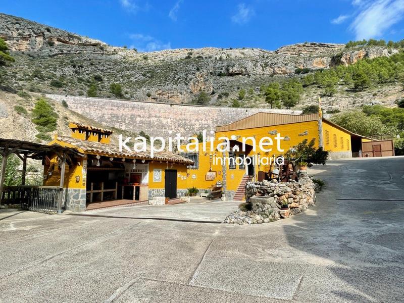 Foto 29b79016-0041-413c-bbb6-30d1d5878aa2. Chalet mit heizung in Sant Josep-Zona Hospital Ontinyent