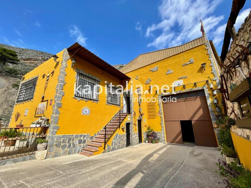 Foto fe62e04b-72f5-4f4d-b65f-d381037577a9. Chalet mit heizung in Sant Josep-Zona Hospital Ontinyent