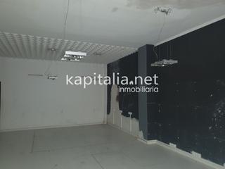 Local Comercial a Sant Josep-Zona Hospital. Local a la venta en ontinyent.