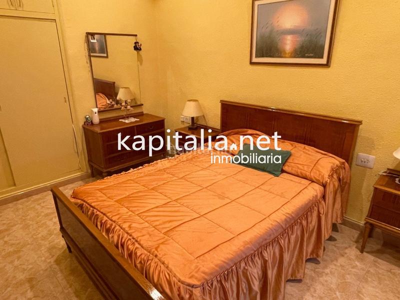 Foto 40316d3c-9a07-4c63-a67c-62ed195eac6e. Casa  a la venta . en Cocentaina
