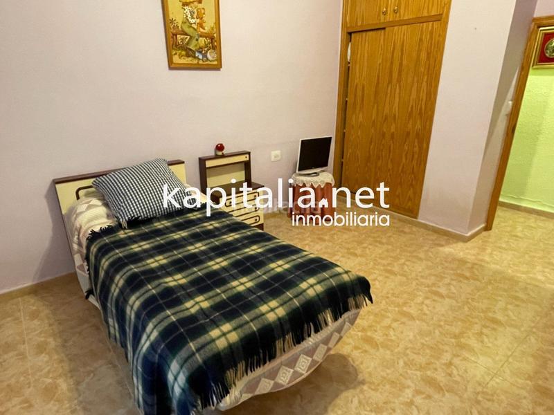 Foto 605bd289-30f3-4f62-8e88-953b542e6b2b. Casa  a la venta . en Cocentaina