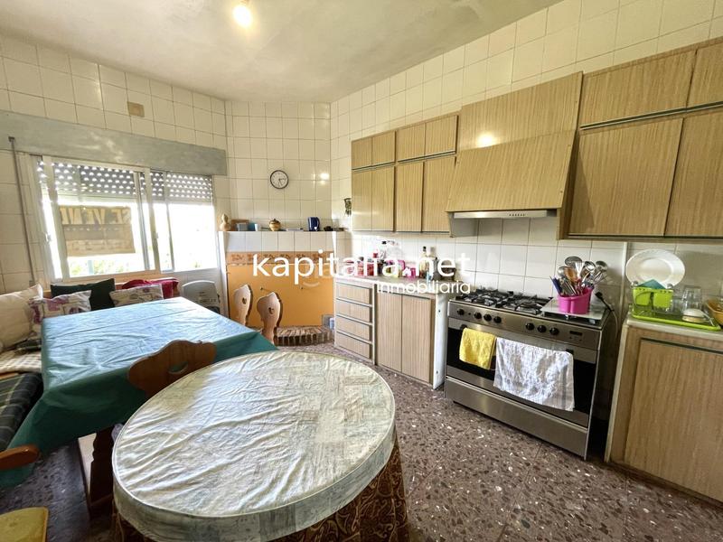 Foto 1d17b362-8cab-49b2-b145-09da05e6d536. Chalet  a la venta a 1km de la población, en Ontinyent