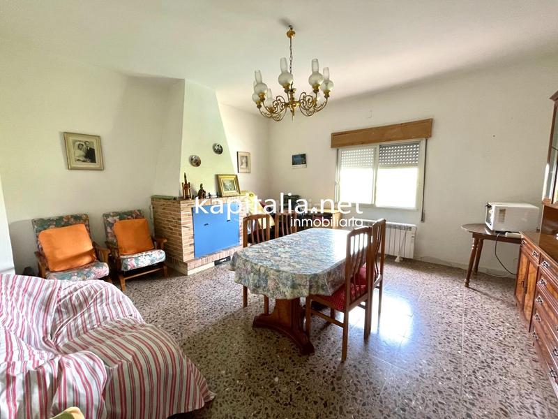 Foto 6cc279a7-86ef-428e-8174-89683a6d6ea7. Chalet  a la venta a 1km de la población, en Ontinyent