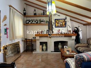 Casa adossada a Albaida. Estupendo adosado a la venta en albaida