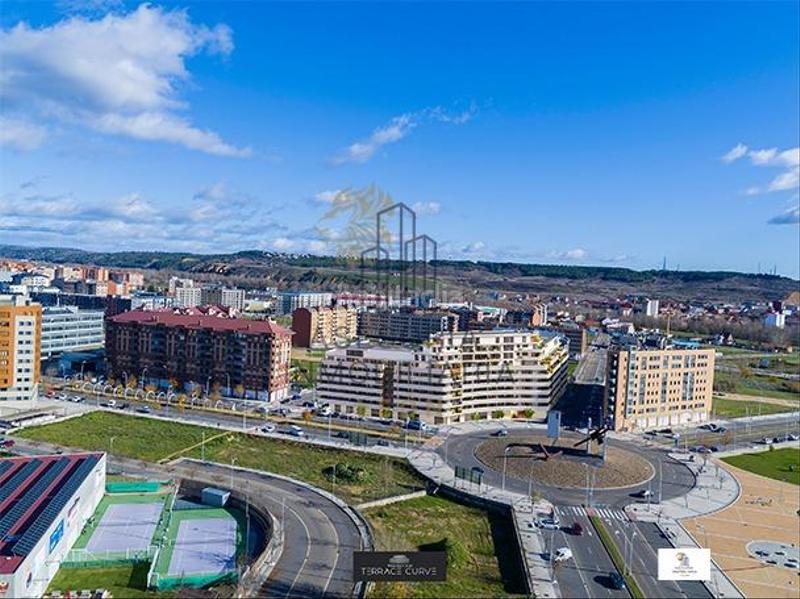 Foto 246e3534-5e75-4a41-8e76-7f135d85c0db. Apartament amb calefacció aparcament a La Lastra León